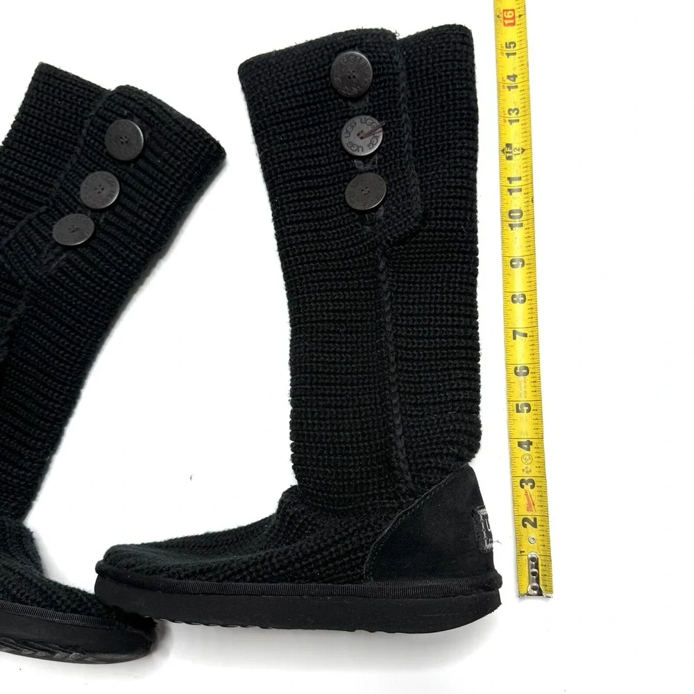 UGG Cardy Black Talk Knit Boots Women's size 7 Classic Three Buttons‎ Flaw 5819